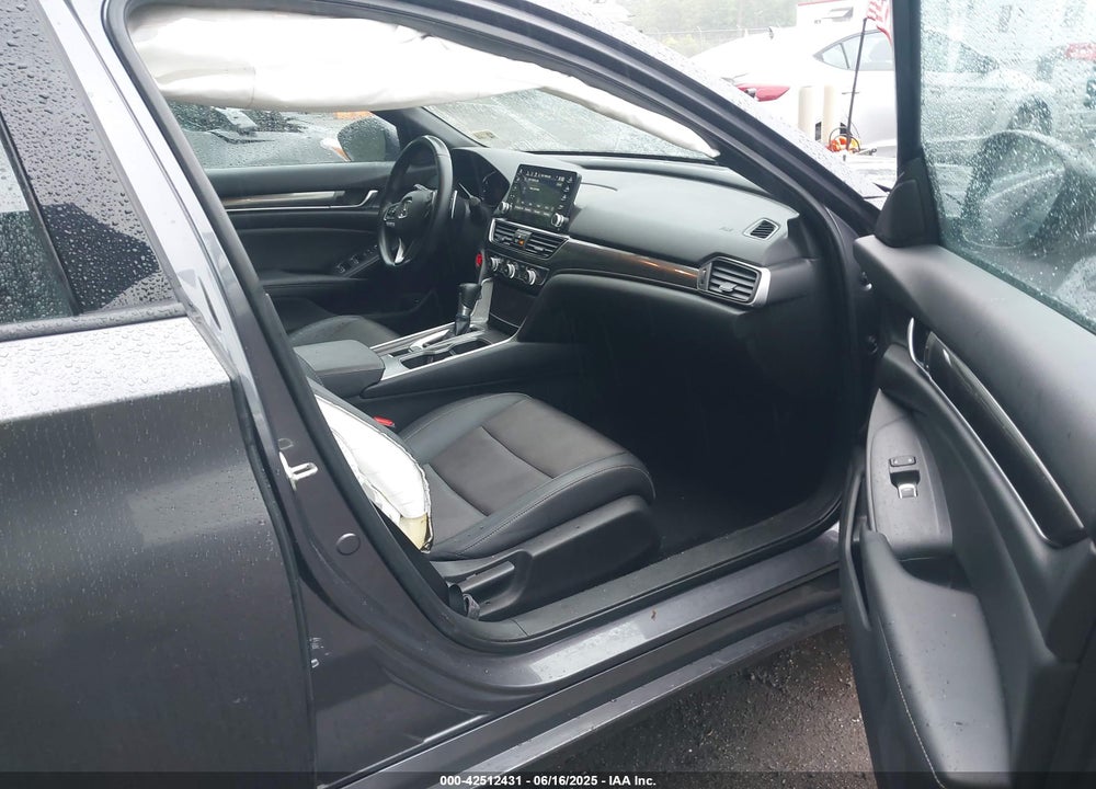 2019 HONDA ACCORD VIN: 1HGCV1F3XKA054328