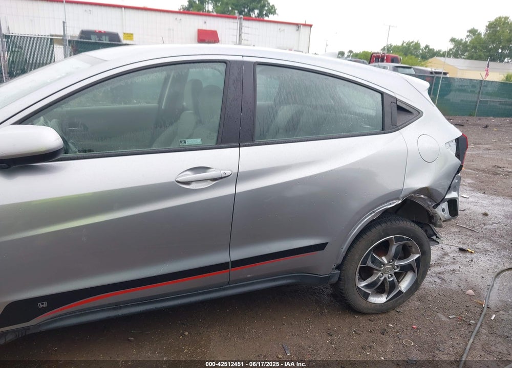 2018 HONDA HR-V VIN: 3CZRU5H38JM708674