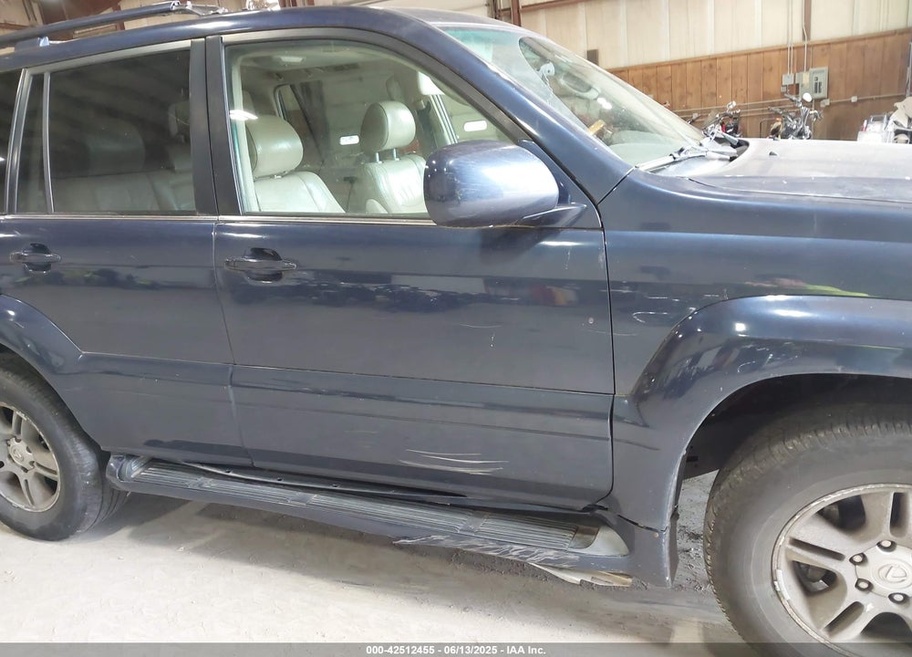 2004 LEXUS GX 470 VIN: JTJBT20X440040027