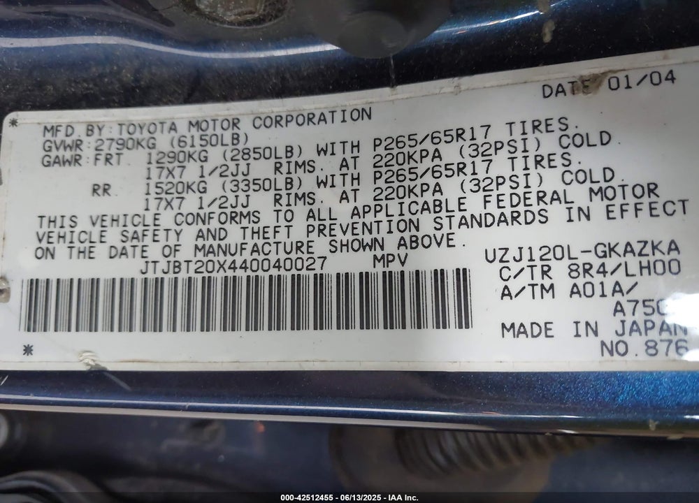 2004 LEXUS GX 470 VIN: JTJBT20X440040027
