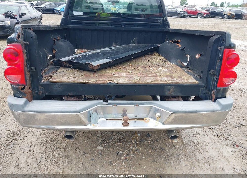 2005 DODGE DAKOTA VIN: 1D7HW48N25S167468