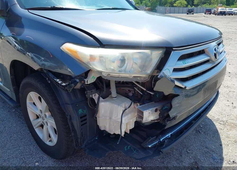 2012 TOYOTA HIGHLANDER VIN: 5TDBK3EH9CS163296