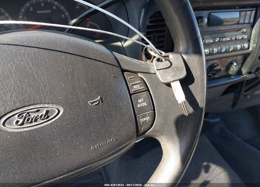 1999 FORD F-150 LARIAT/XL/XLT VIN: 1FTRX18L3XKA77743