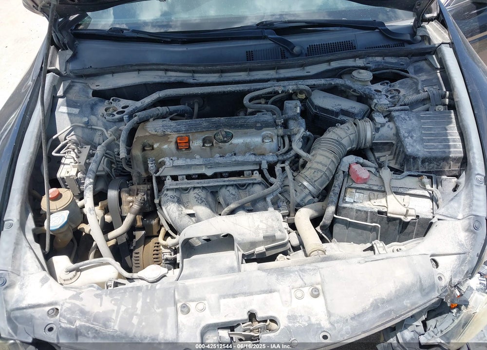 2010 HONDA ACCORD 2.4 EX VIN: 1HGCP2F74AA021083