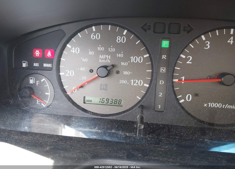 1999 INFINITI G20 STANDARD/TOURING VIN: JNKCP11A5XT003361
