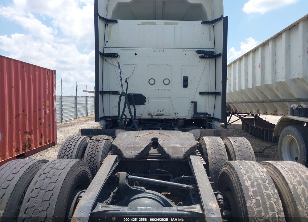 2019 INTERNATIONAL LT VIN: 3HSDZAPR7KN610836