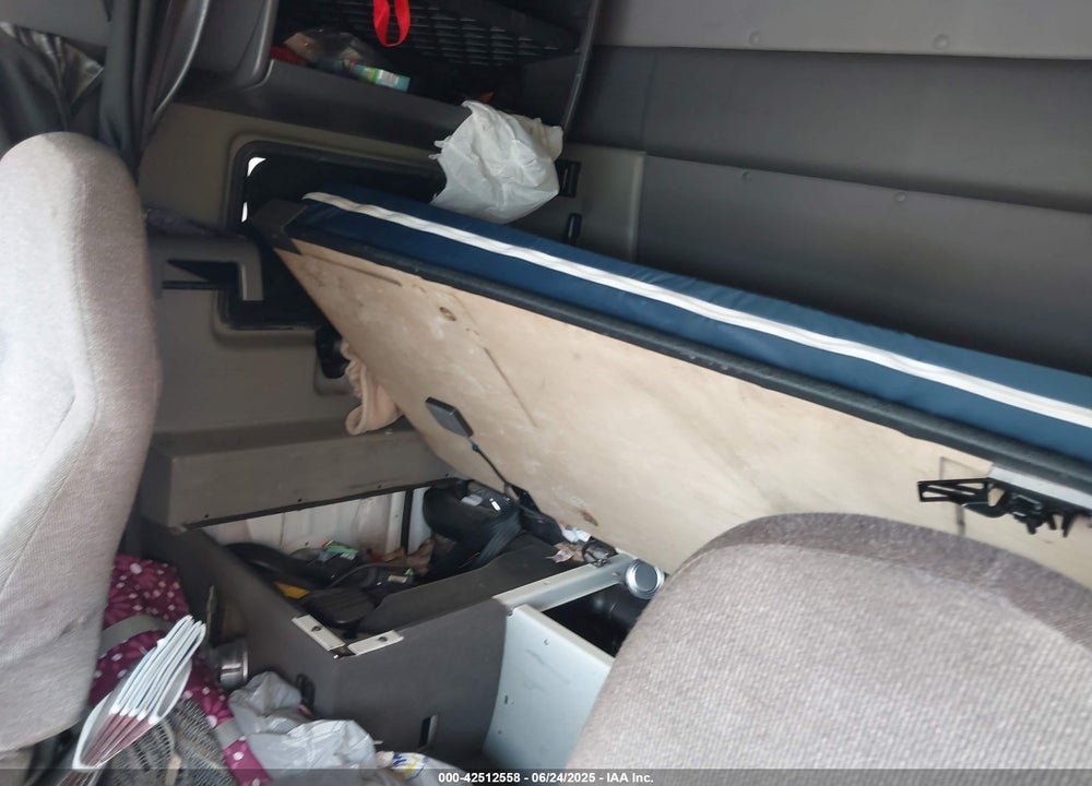 2019 INTERNATIONAL LT VIN: 3HSDZAPR7KN610836