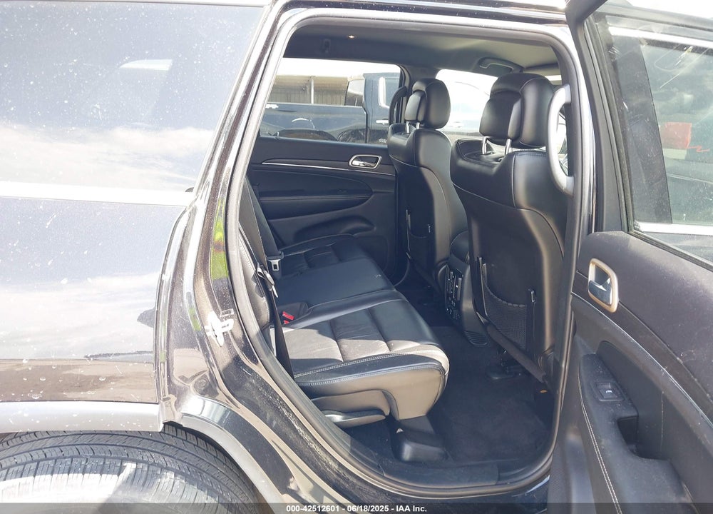 2016 JEEP GRAND CHEROKEE VIN: 1C4RJFBGXGC303667