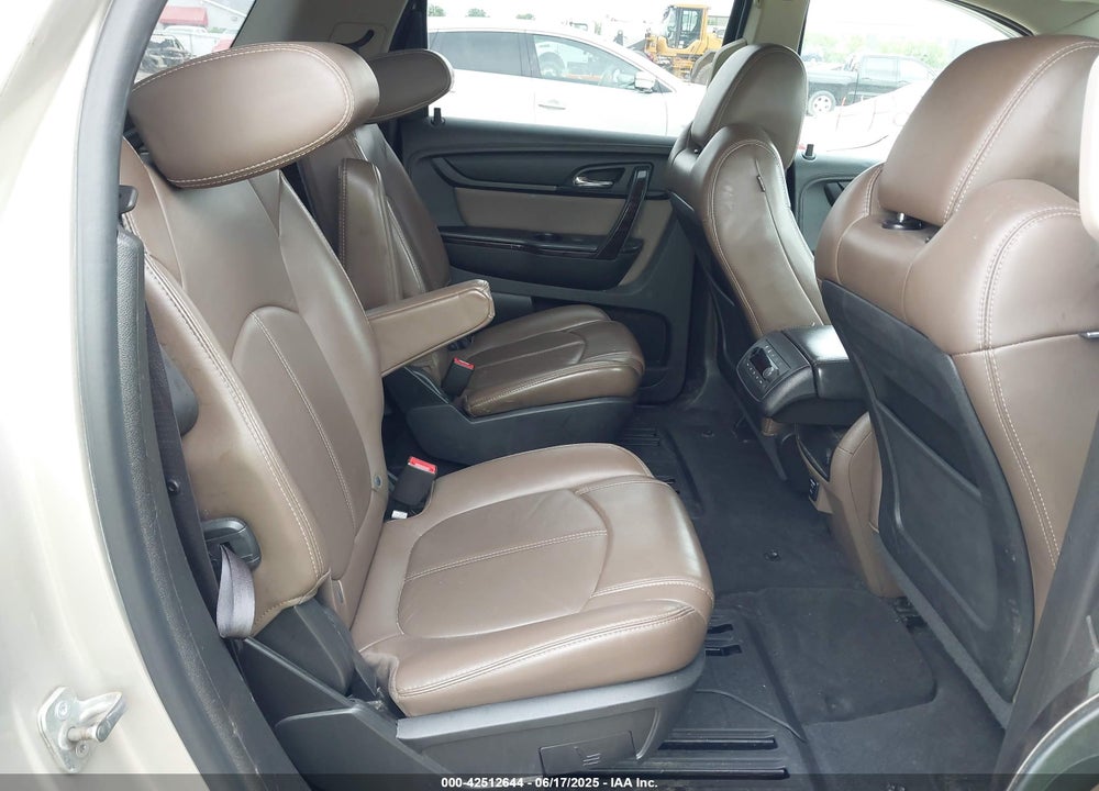 2014 GMC ACADIA VIN: 1GKKRRKD7EJ271999