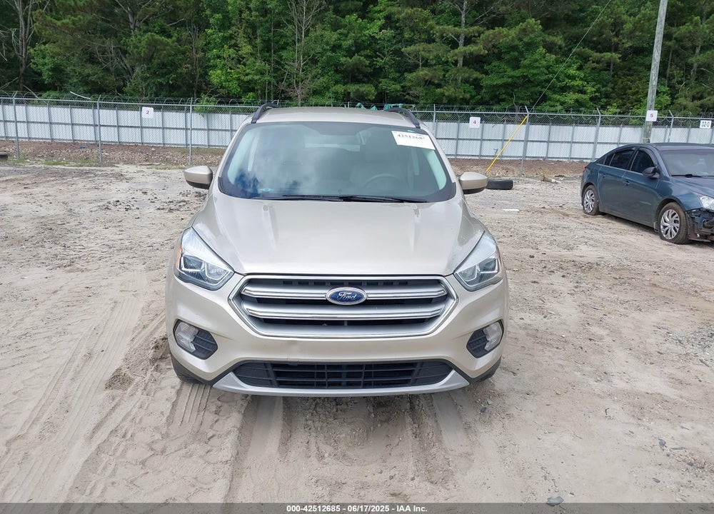 2017 FORD ESCAPE SE VIN: 1FMCU0GD7HUC42813
