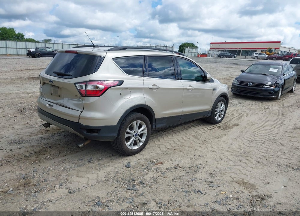 2017 FORD ESCAPE SE VIN: 1FMCU0GD7HUC42813