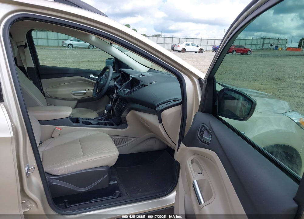 2017 FORD ESCAPE SE VIN: 1FMCU0GD7HUC42813