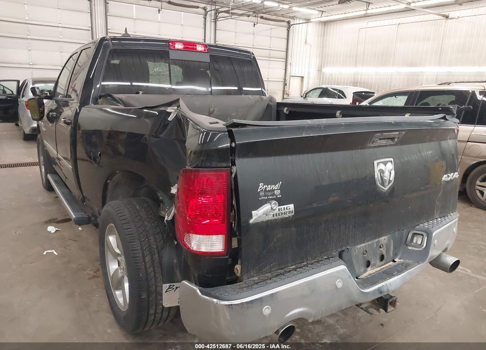 2016 RAM 1500 VIN: 1C6RR7GT3GS282369