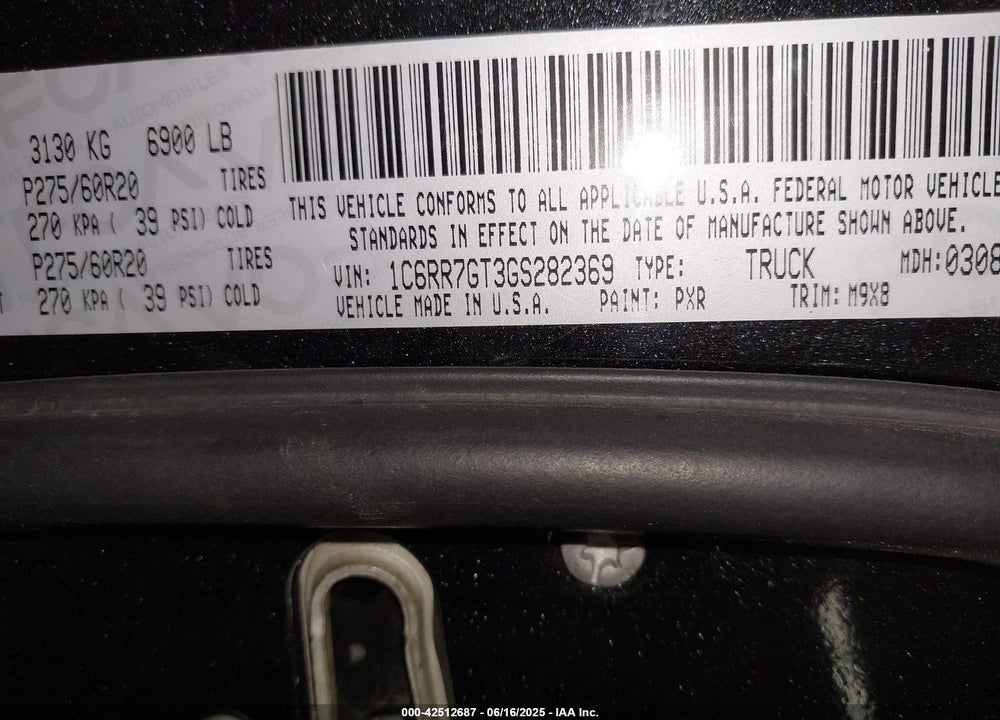 2016 RAM 1500 VIN: 1C6RR7GT3GS282369