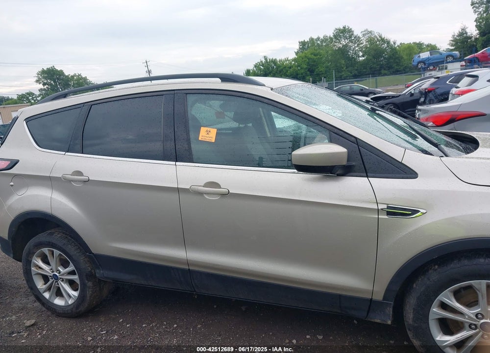 2017 FORD ESCAPE VIN: 1FMCU9GDXHUD78146