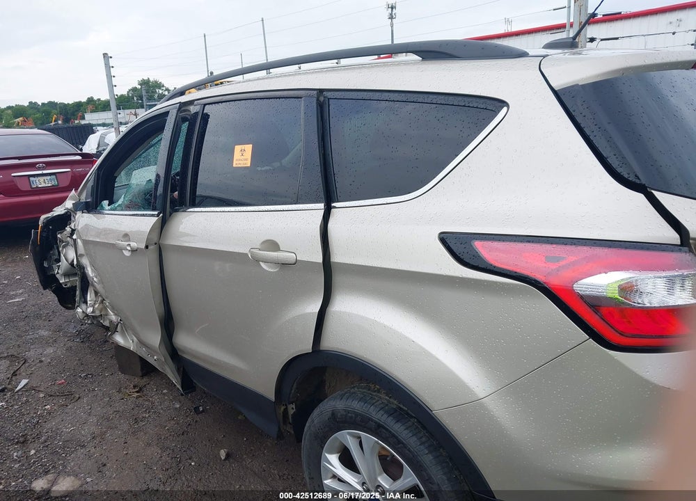 2017 FORD ESCAPE VIN: 1FMCU9GDXHUD78146