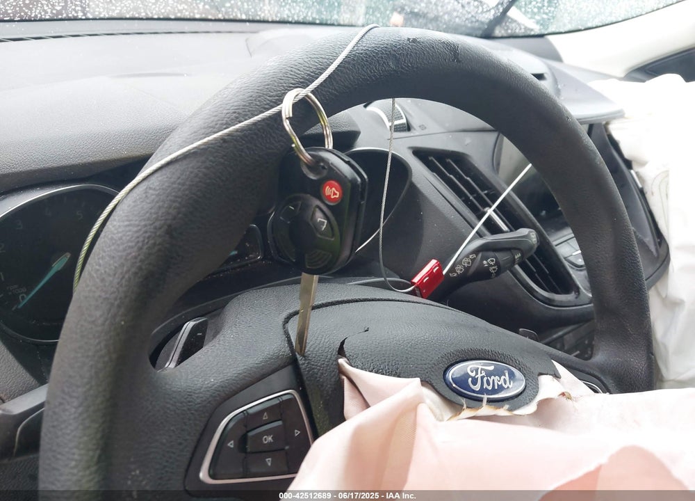 2017 FORD ESCAPE VIN: 1FMCU9GDXHUD78146