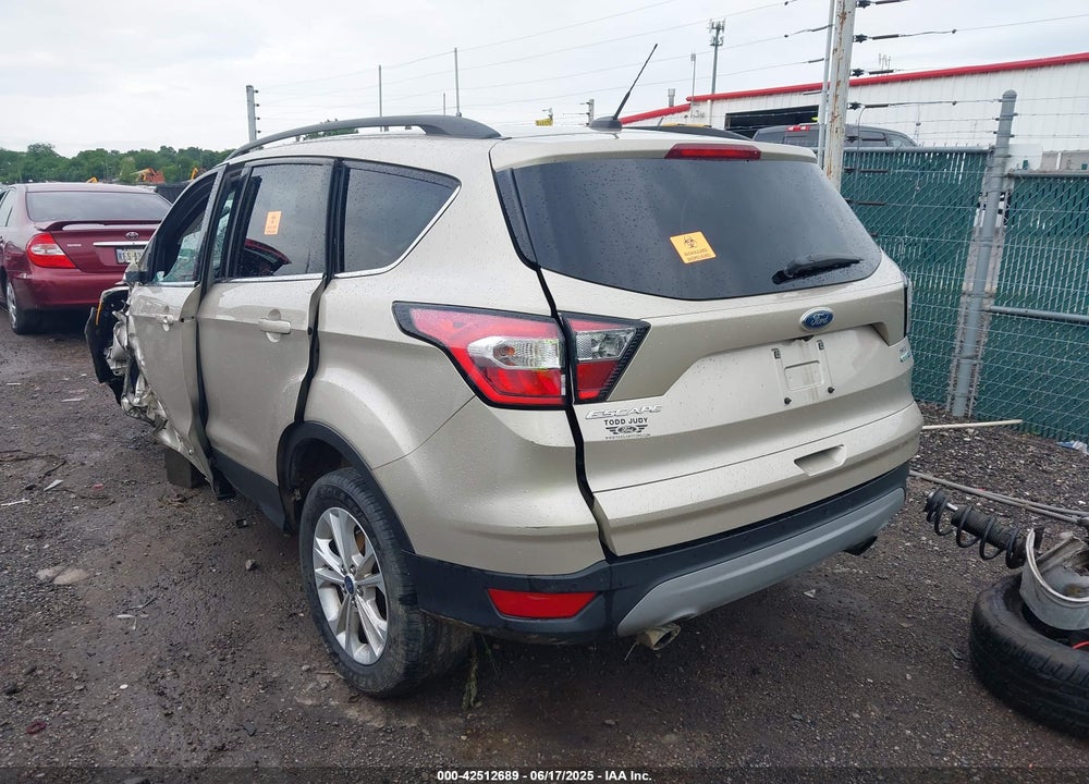 2017 FORD ESCAPE VIN: 1FMCU9GDXHUD78146