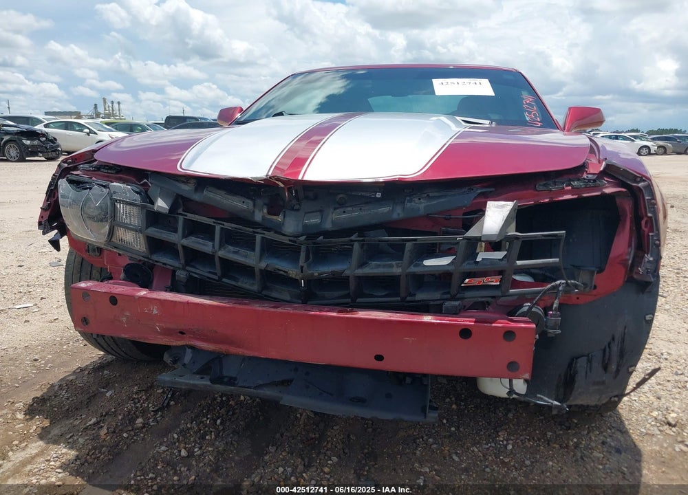 2011 CHEVROLET CAMARO VIN: 2G1FK1EJ2B9100842