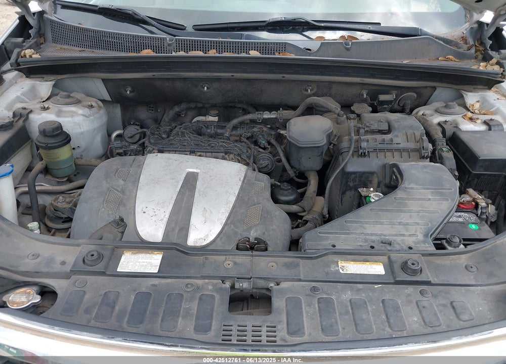 2011 KIA SORENTO LX V6 VIN: 5XYKT4A21BG075391