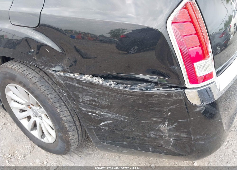 2014 CHRYSLER 300 VIN: 2C3CCAAGXEH239990