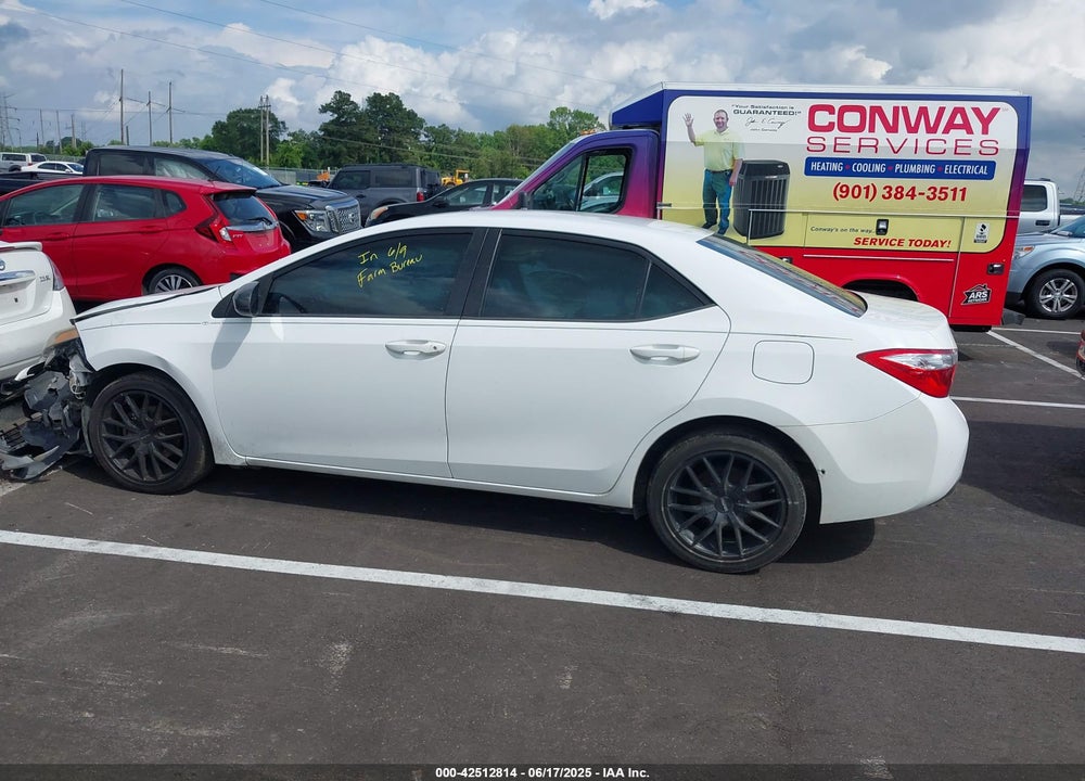 2015 TOYOTA COROLLA VIN: 2T1BURHE5FC338803