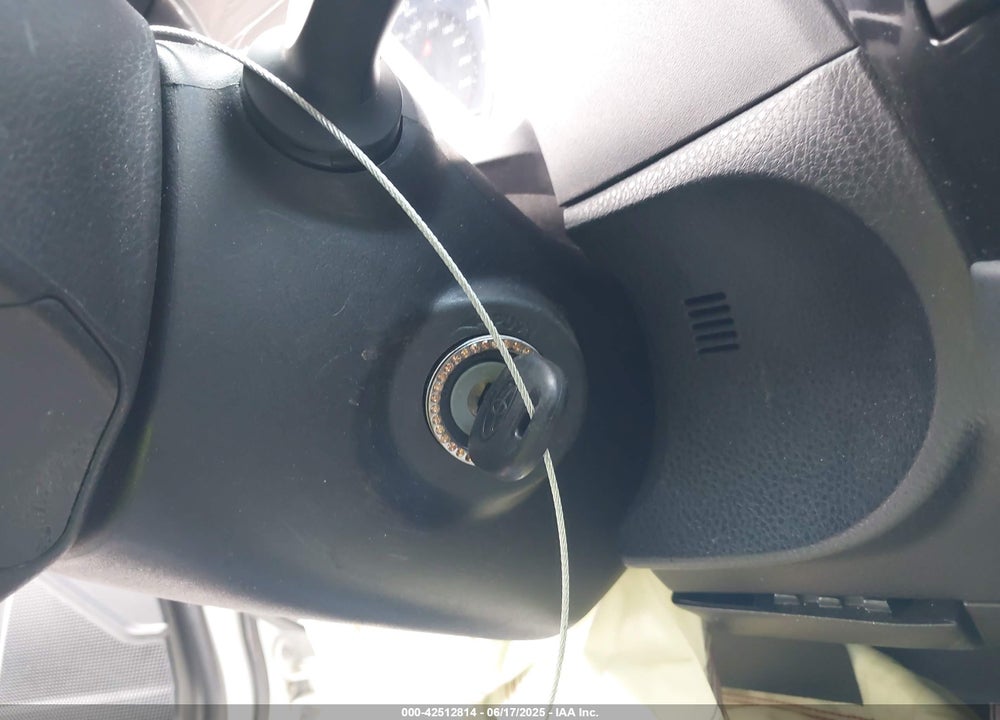 2015 TOYOTA COROLLA VIN: 2T1BURHE5FC338803