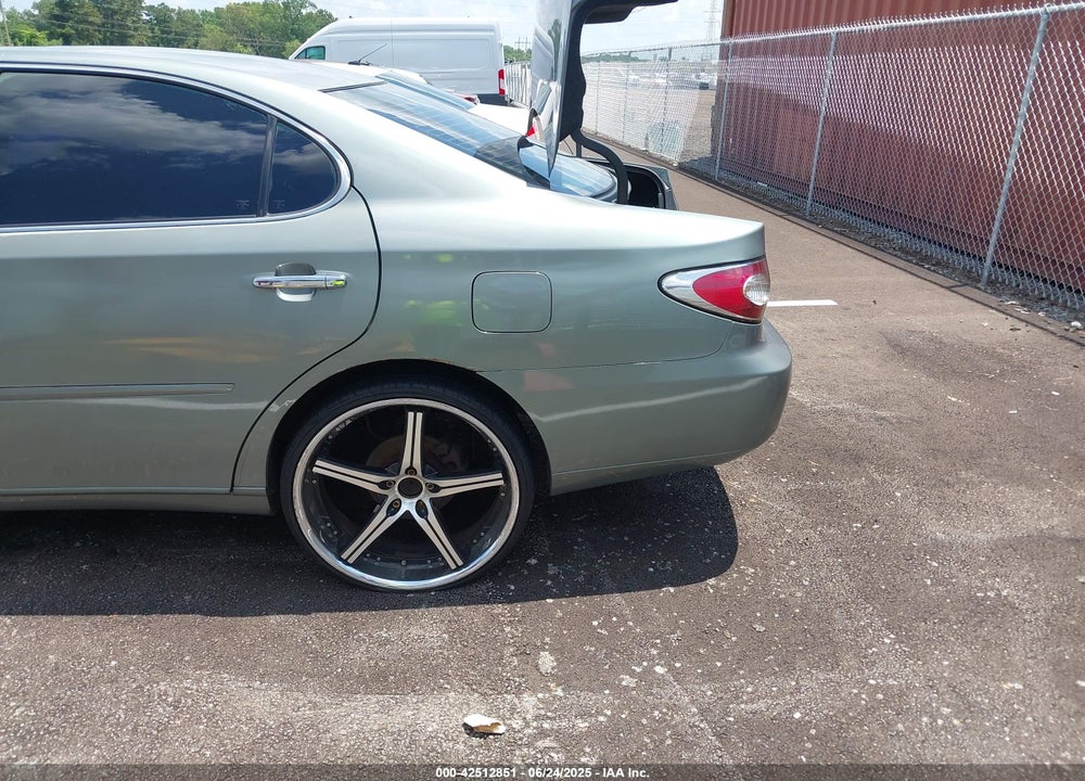 2003 LEXUS ES 300 VIN: JTHBF30G730139521