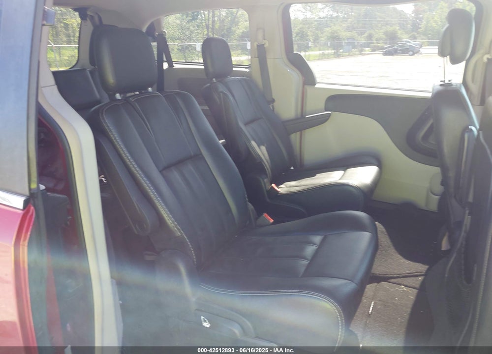 2016 CHRYSLER TOWN & COUNTRY TOURING VIN: 2C4RC1BG5GR187539