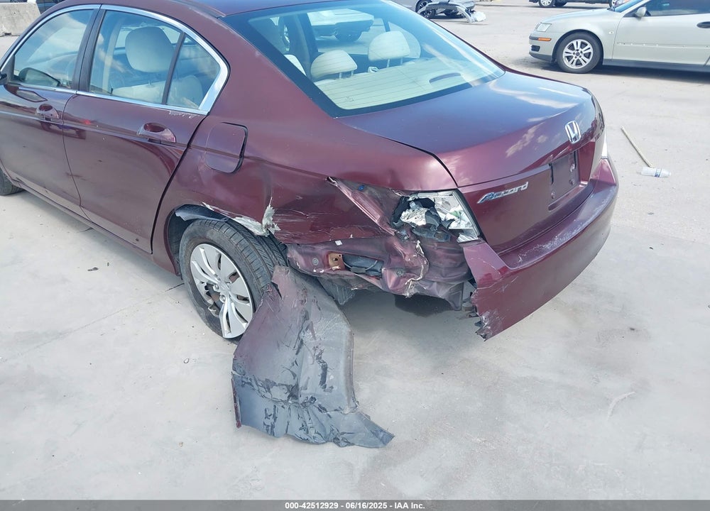2010 HONDA ACCORD 2.4 LX VIN: 1HGCP2F31AA093033