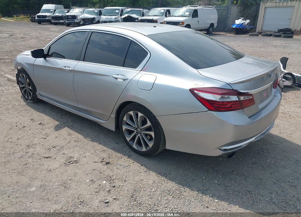 2016 HONDA ACCORD VIN: 1HGCR2F52GA057114