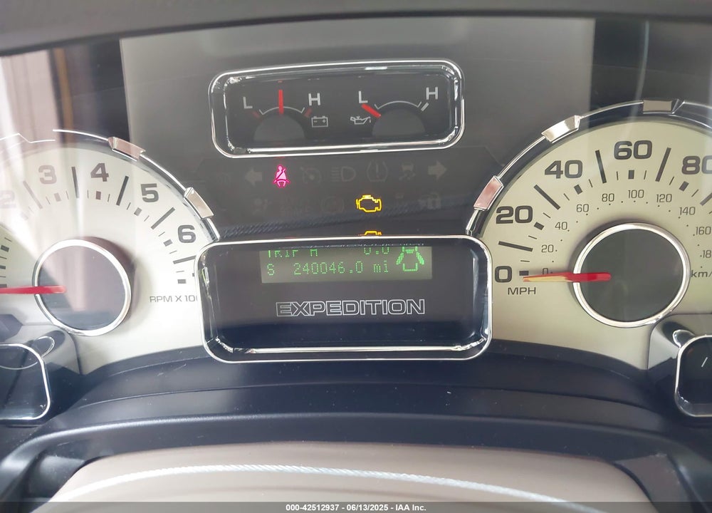 2013 FORD EXPEDITION XLT VIN: 1FMJU1J54DEF31876