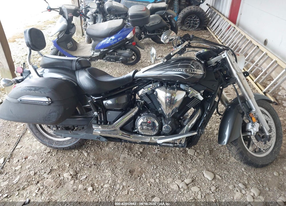 2012 YAMAHA XVS1300 CT VIN: JYAVP32E3CA001410