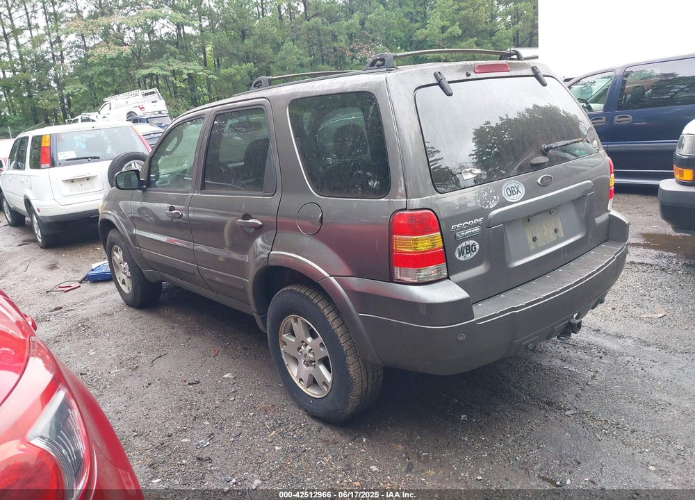 2005 FORD ESCAPE LIMITED VIN: 1FMCU04175KA81266