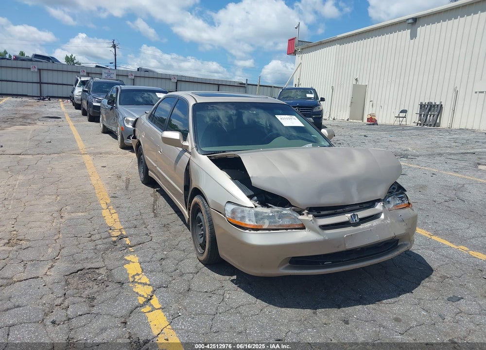 2000 HONDA ACCORD 2.3 EX VIN: 1HGCG5669YA019834