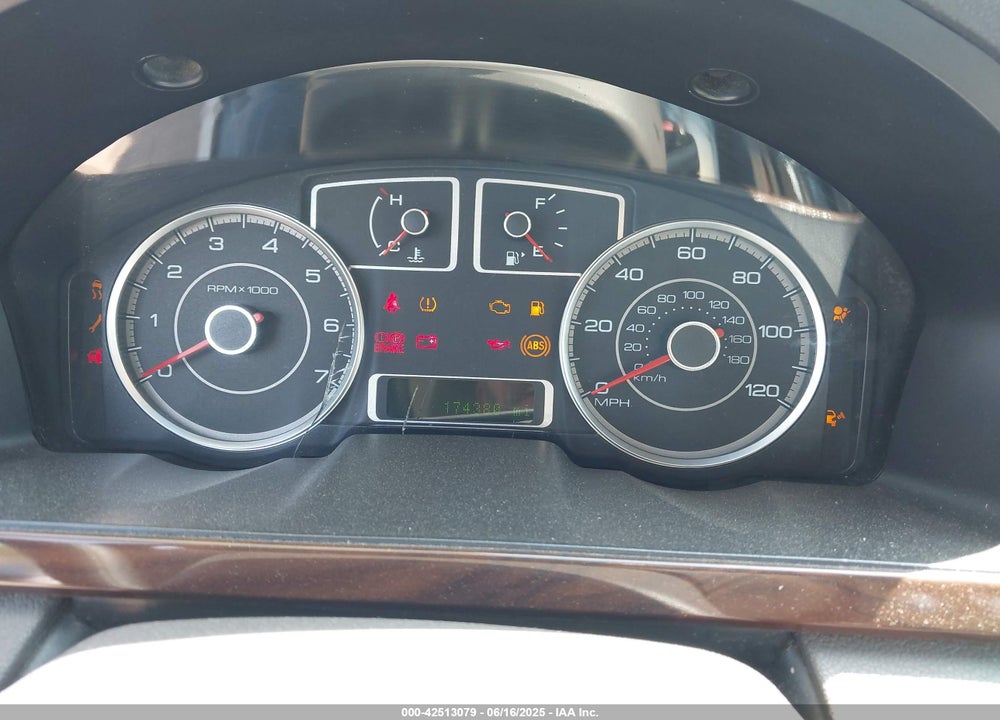 2008 FORD TAURUS VIN: 1FAHP24W38G180513