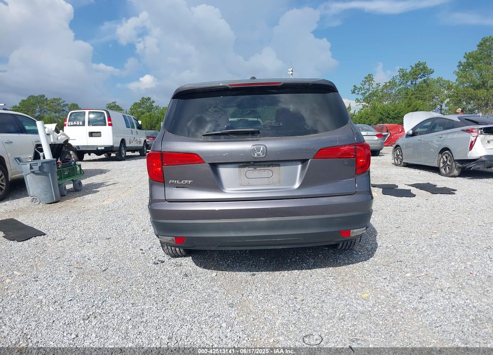 2017 HONDA PILOT EX VIN: 5FNYF5H39HB014618
