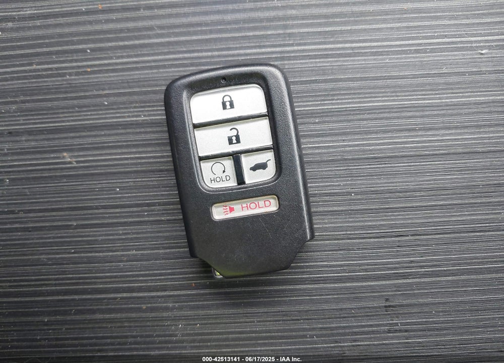 2017 HONDA PILOT EX VIN: 5FNYF5H39HB014618