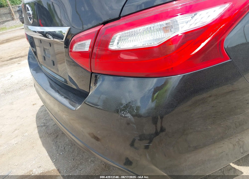2017 NISSAN ALTIMA VIN: 1N4AL3AP7HN342770