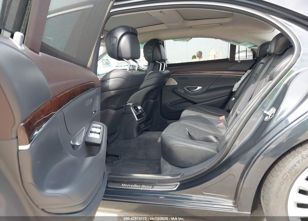 2018 MERCEDES-BENZ S CLASS VIN: WDDUG8DB4JA403150