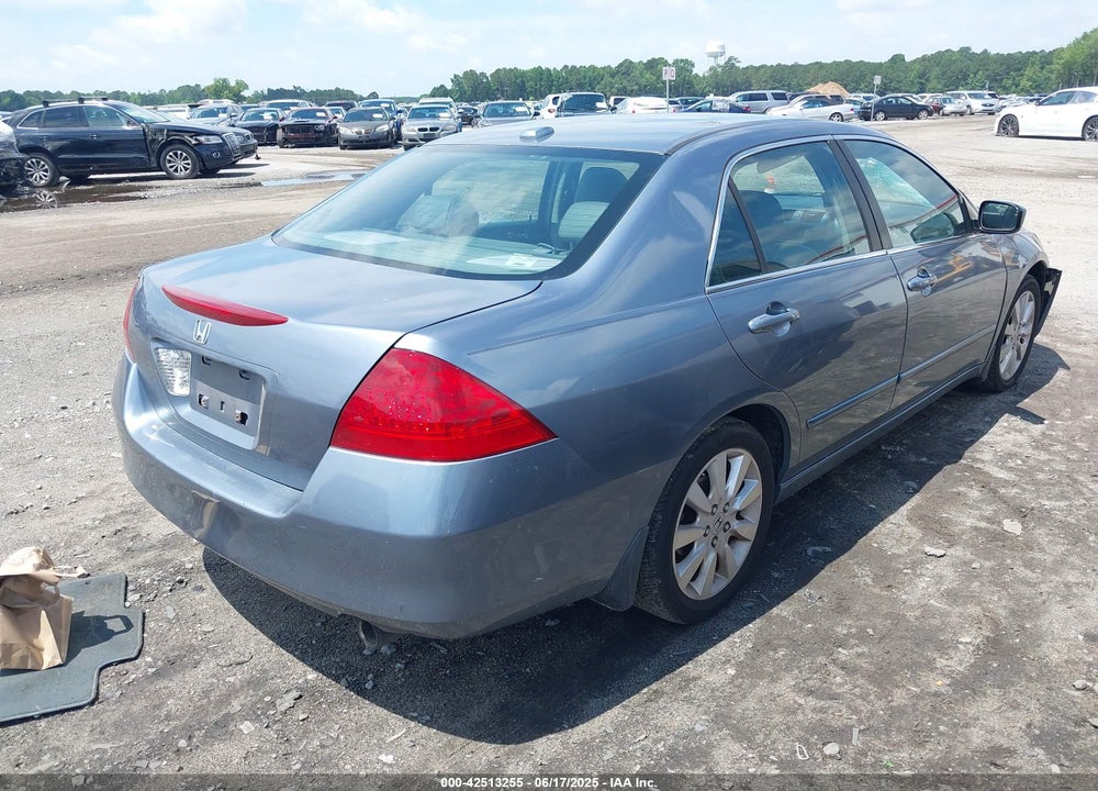 2007 HONDA ACCORD 3.0 EX VIN: 1HGCM66517A074797