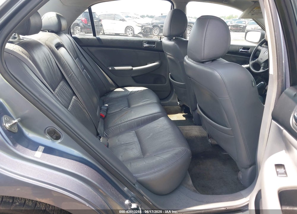 2007 HONDA ACCORD 3.0 EX VIN: 1HGCM66517A074797