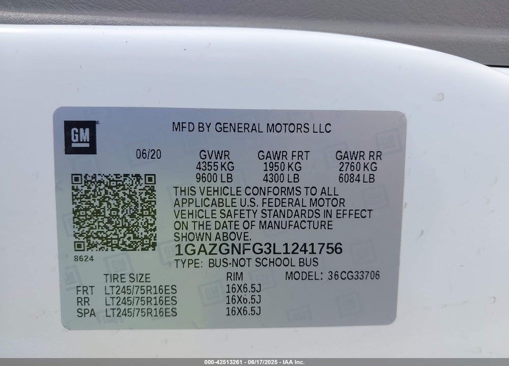 2020 CHEVROLET EXPRESS PASSENGER RWD 3500 EXTENDED WHEELBASE LS VIN: 1GAZGNFG3L1241756