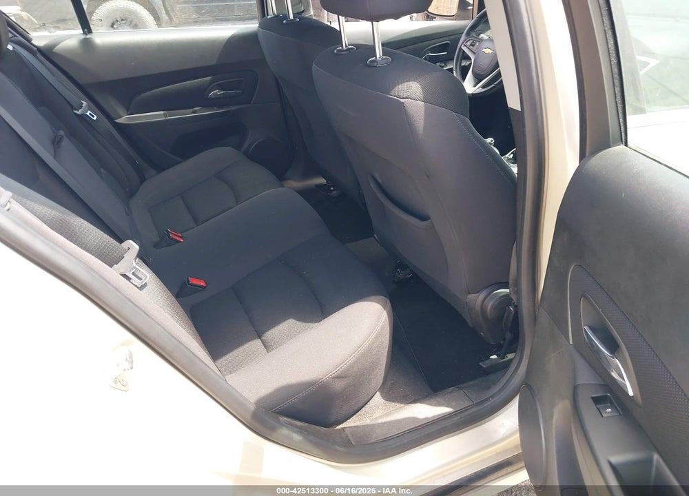 2014 CHEVROLET CRUZE 1LT MANUAL VIN: 1G1PD5SB8E7256375