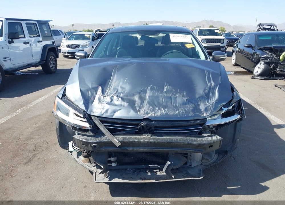2013 VOLKSWAGEN JETTA VIN: 3VWDP7AJ0DM367686