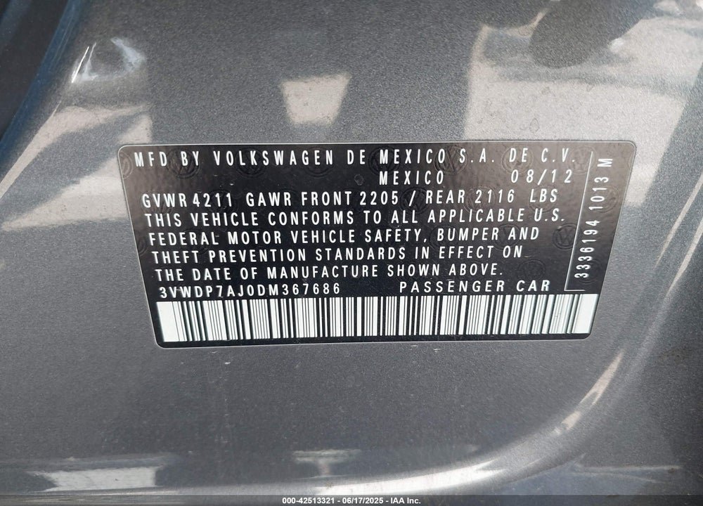 2013 VOLKSWAGEN JETTA VIN: 3VWDP7AJ0DM367686