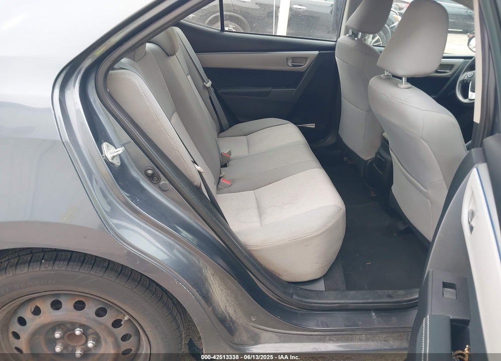 2014 TOYOTA COROLLA VIN: 5YFBURHE7EP135068
