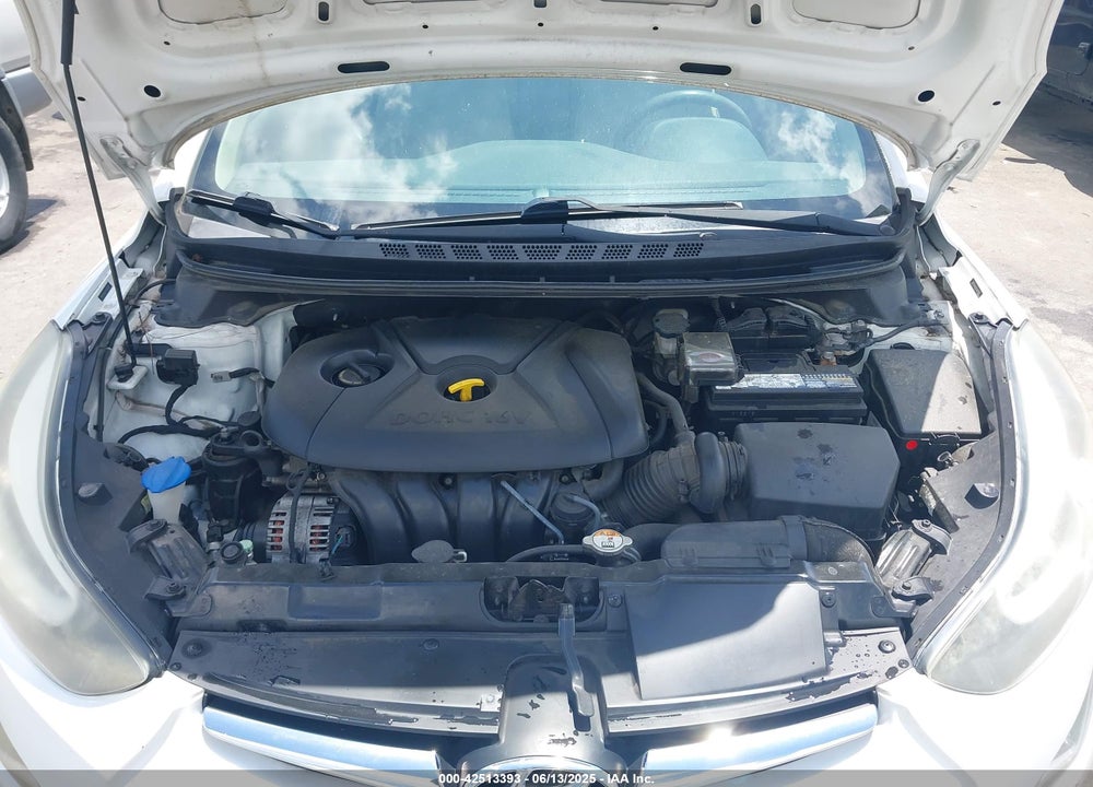 2015 HYUNDAI ELANTRA VIN: 5NPDH4AE8FH641808