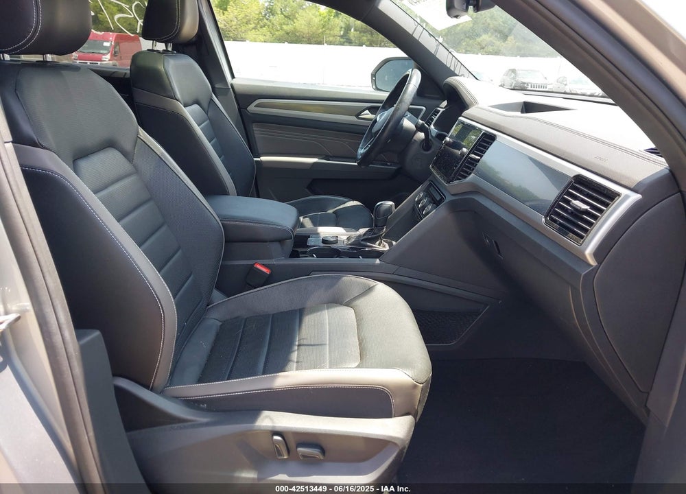 2021 VOLKSWAGEN ATLAS CROSS SPORT VIN: 1V2FE2CA8MC235003