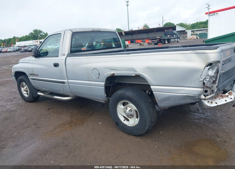 2000 DODGE RAM 1500 ST VIN: 1B7HC16Y3YS541914